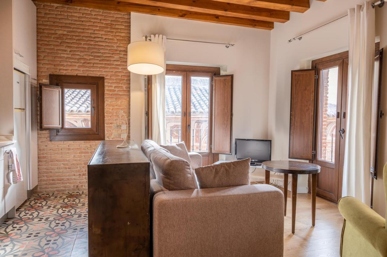 Apartamentos Santa Fe Толедо Экстерьер фото