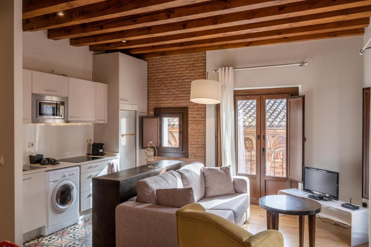 Apartamentos Santa Fe Толедо Экстерьер фото