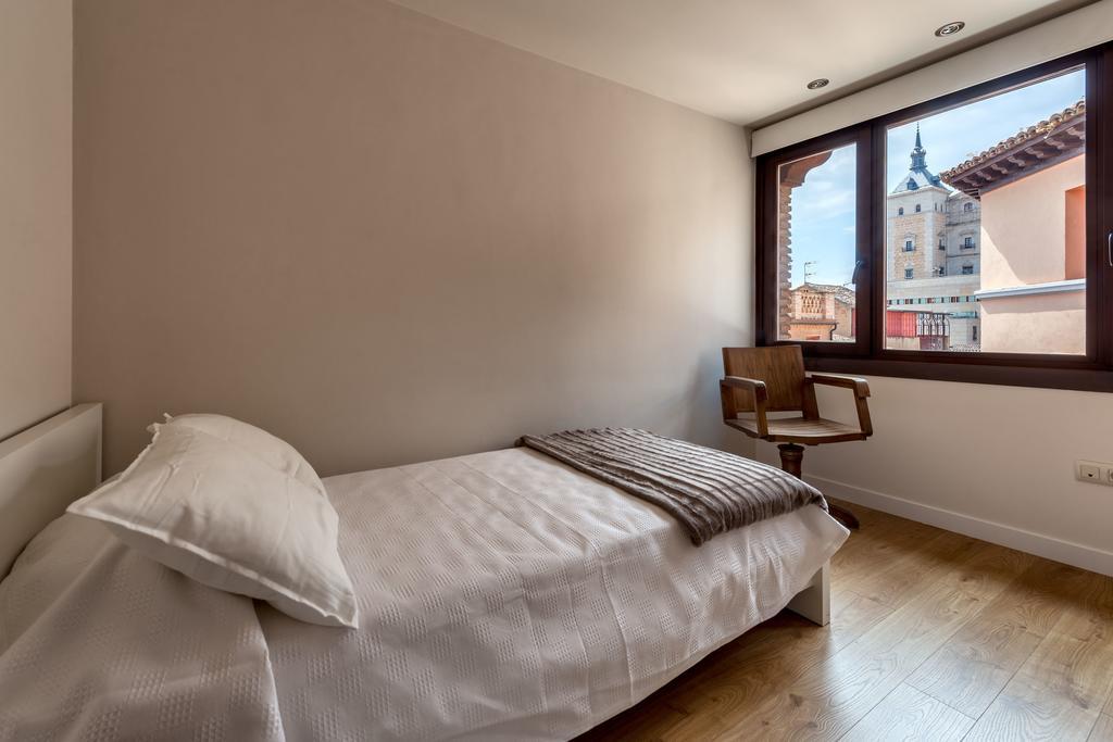 Apartamentos Santa Fe Толедо Экстерьер фото